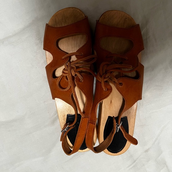 Size 40 Swedish Hasbeens - Picture 4 of 6